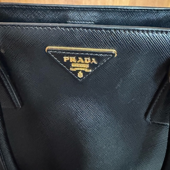 Prada Saffiano Leather Black Galleria Bag - Picture 2 of 15